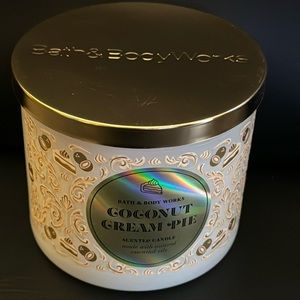 NEW: Coconut Cream Pie - RARE Bath & Body Works 3 Wick Candle - Dessert